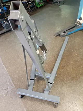 Grúa Hidráulica Taller