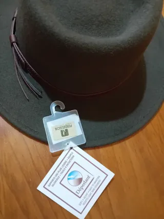 Sombrero fieltro cinta marrón color verde