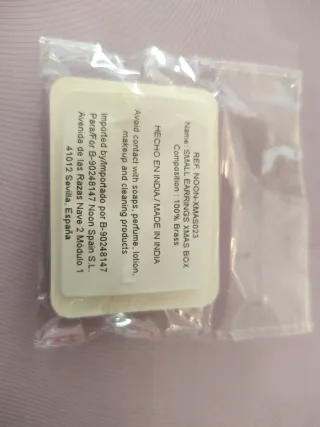 Pendientes Noon Corazón y Estrella Dorados