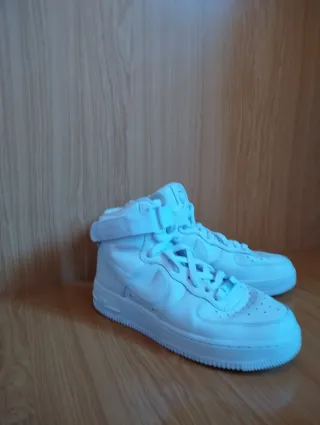 Nike Air Force 1 caña alta T40-41