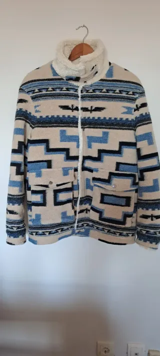 Chaqueta borreguillo estampado