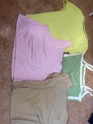 Lote 4 Tops Mujer