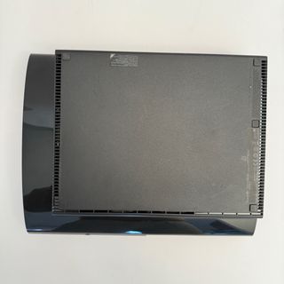 PlayStation 3 Superslim 500GB + Assassin's Creed I