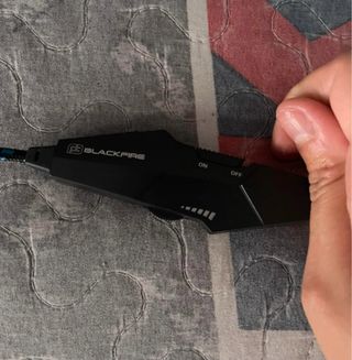 Cascos Blackfire Blancos y Negros