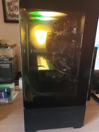 PC Gaming i5 8400 RX 580 8GB