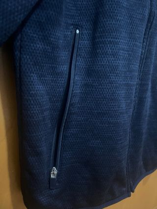 Chaqueta chándal azul con capucha