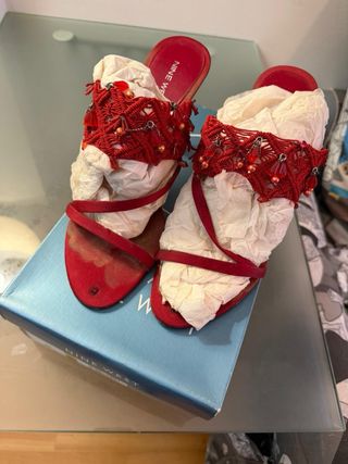 Zapatos de tacón Nine West rojos talla 39