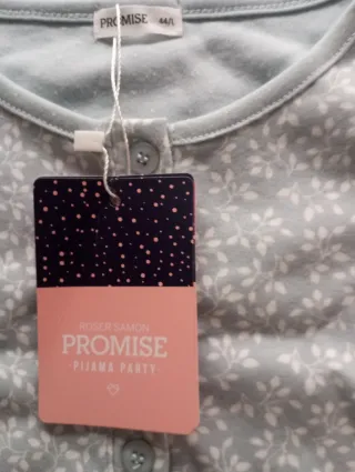 Pijama verde estampado floral