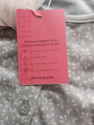 Pijama verde estampado floral