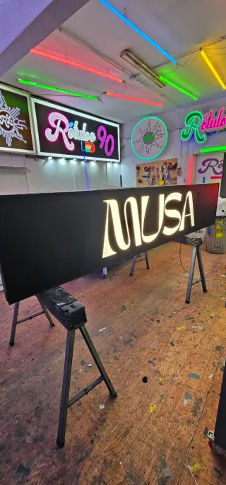 Rotulos carteles led vinilos neón 637148981