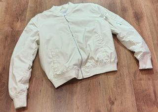 Chaqueta "BERSHKA" bomber - Beige ( XL ) NUEVA !