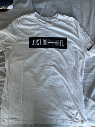 Camiseta Nike Just Don't Quit Talla L