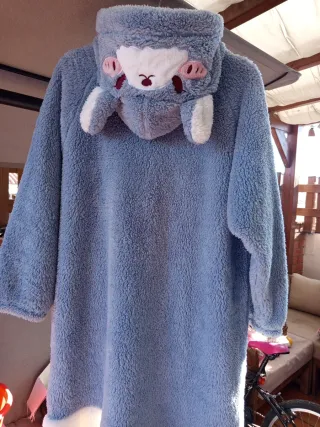 Bata polar azul con capucha talla L