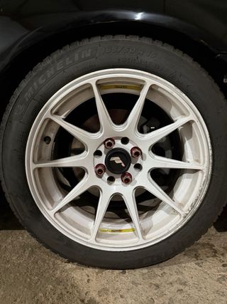 Llantas Japan Racing jr11