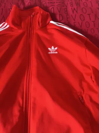 Chaqueta deportiva roja Nike Talla S