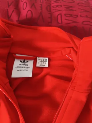 Chaqueta deportiva roja Nike Talla S