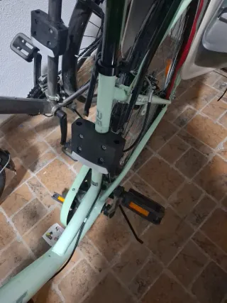 Sillita para bicicleta infantil 2 enganches.