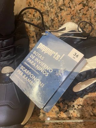 Botas de nieve nuevas talla 36 niños