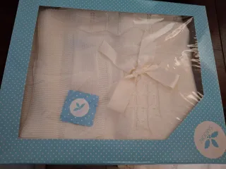 Toquilla bebé Sardon tejida