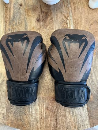 Guantes de boxeo Venum