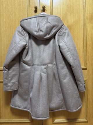 Abrigo de borreguillo beige