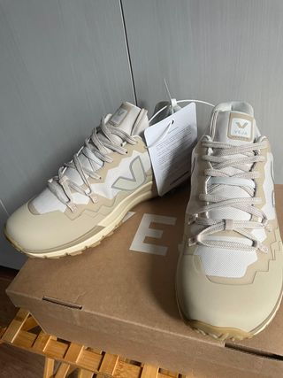 Scarpe Veja Fitz Roy Trek-Shell Beige/Bianco