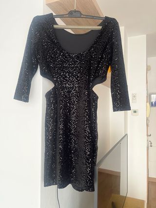 Vestido lentejuelas negro con cortes