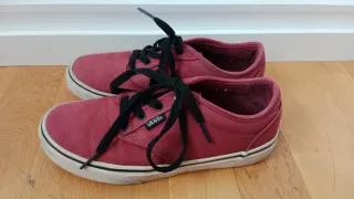 Zapatillas Vans Talla 35 color granate