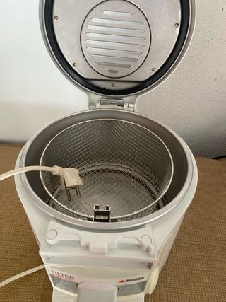 Freidora de aire casi nueva