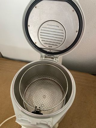 Freidora de aire casi nueva