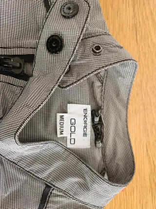 Cazadora hombre gris y negra