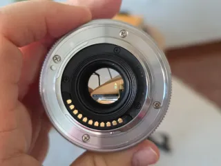 Olympus M.Zuiko 25mm 1:1.8 Plata