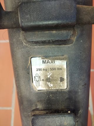 Banco de pesas ajustable