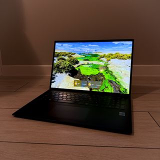 LG Gram 17 i7-1195G7 / 16GB RAM / 1TB SSD