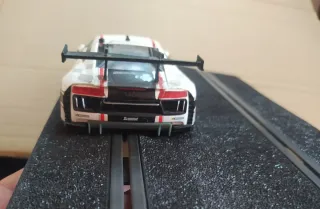 Coche Slot Audi R8 LMS GT3 Scaleauto