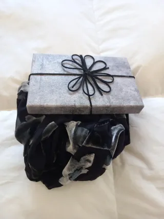 Fular de terciopelo y seda