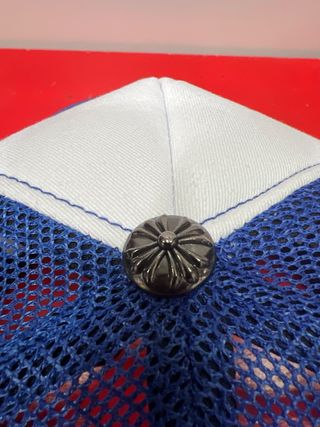 Gorra Trucker Azul y Blanca Chrome Hearts