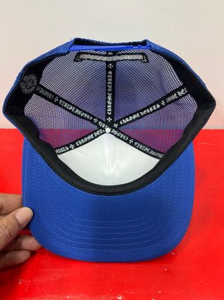 Gorra Trucker Azul y Blanca Chrome Hearts
