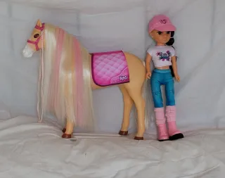 Nancy y caballo equitación