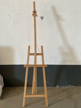 Caballete de madera para pintar