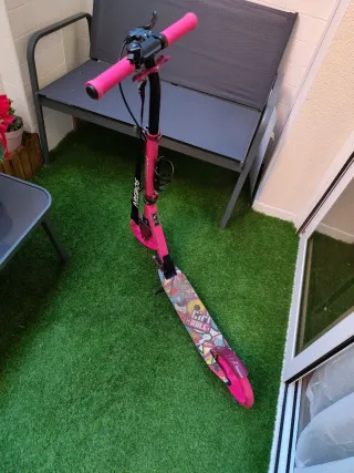 Patinete Arebos rosa niña