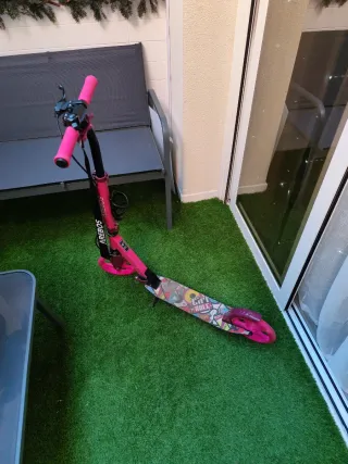 Patinete Arebos rosa niña