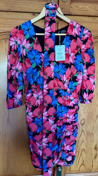 Vestido Bershka floral S