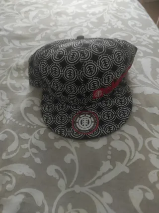 Gorra Element Negra y blanca