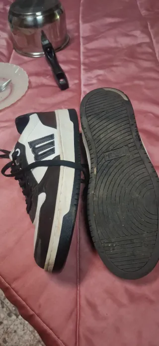 Zapatillas deportivas talla 42
