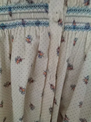 Conjunto bata y camisón bordado nido abeja