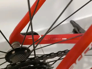 Bicicleta Specialized Tarmac Roja