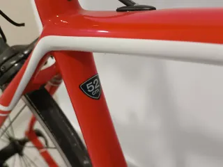 Bicicleta Specialized Tarmac Roja