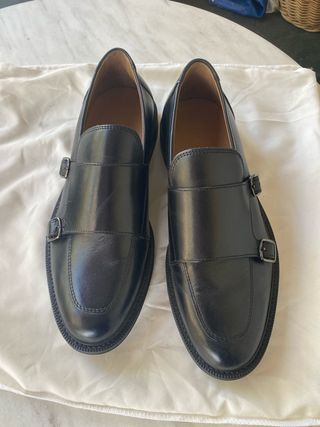 Mocasines de piel negros con doble hebilla