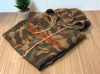 Sudadera Pull and Bear Camuflaje Talla XL